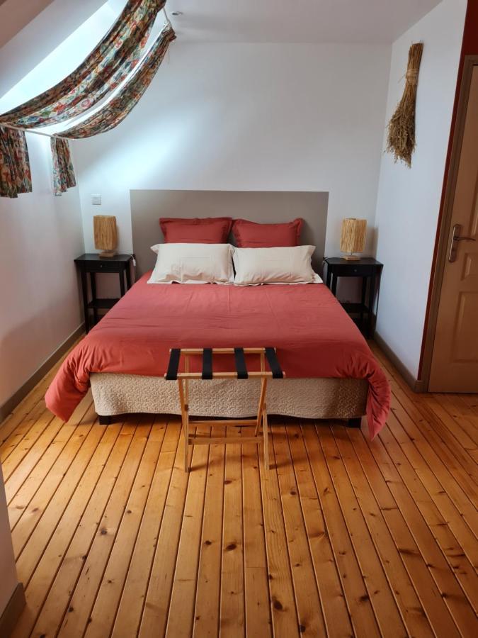 Domaine De La Cour Vautier Bed & Breakfast Mandeville-en-Bessin Ngoại thất bức ảnh