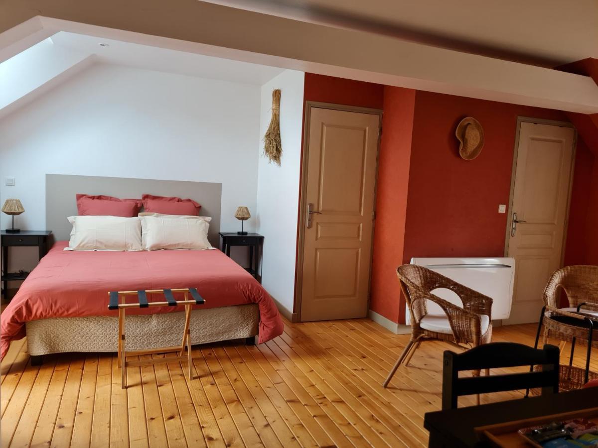 Domaine De La Cour Vautier Bed & Breakfast Mandeville-en-Bessin Ngoại thất bức ảnh