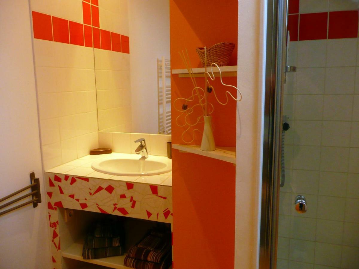 Domaine De La Cour Vautier Bed & Breakfast Mandeville-en-Bessin Ngoại thất bức ảnh